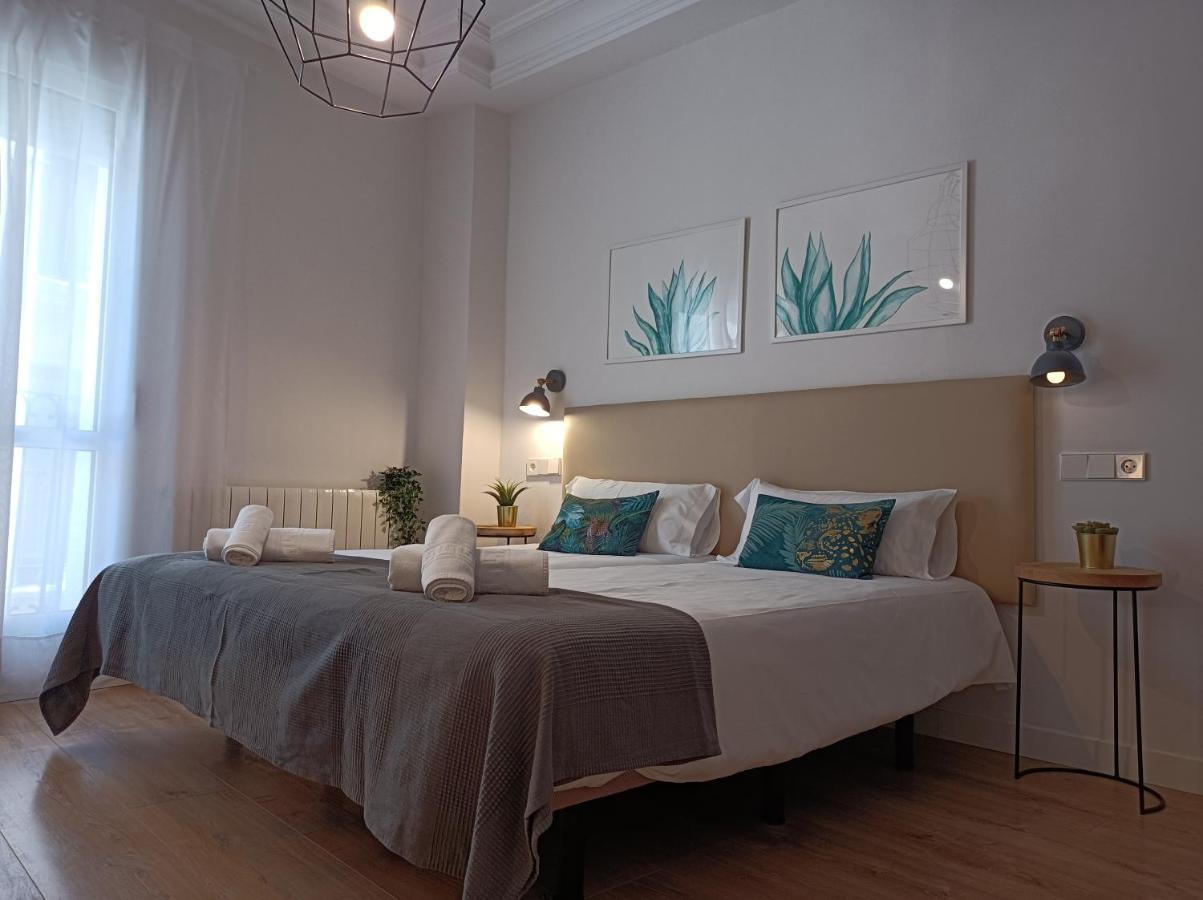 Pension Boutique Dona Urraca Бургос Экстерьер фото