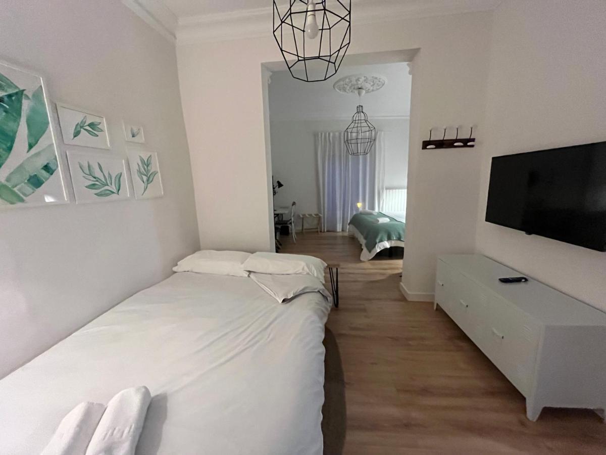 Pension Boutique Dona Urraca Бургос Экстерьер фото