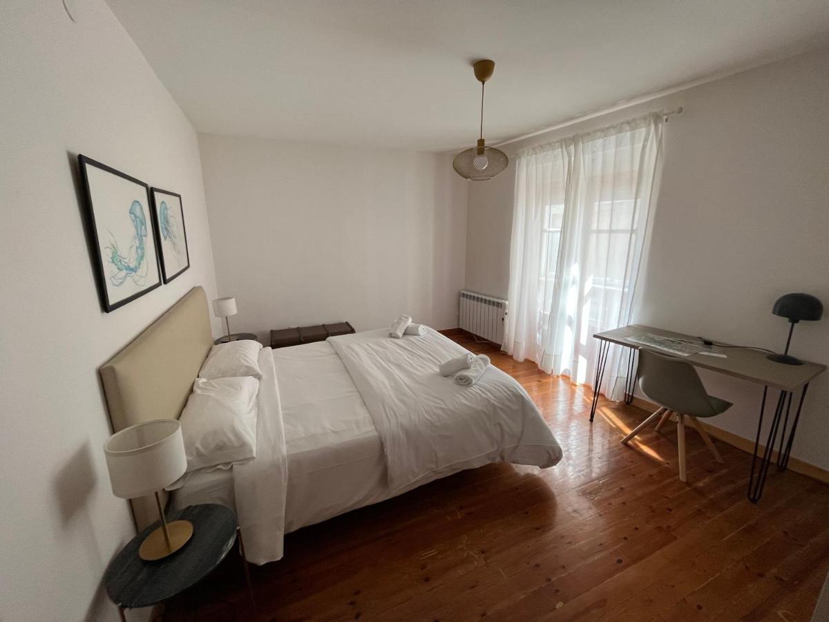 Pension Boutique Dona Urraca Бургос Экстерьер фото