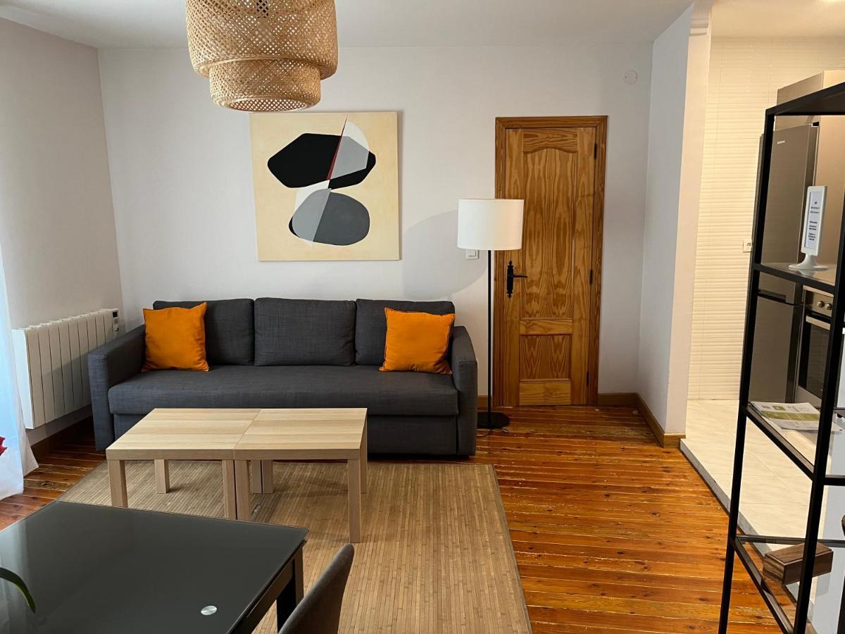 Pension Boutique Dona Urraca Бургос Экстерьер фото